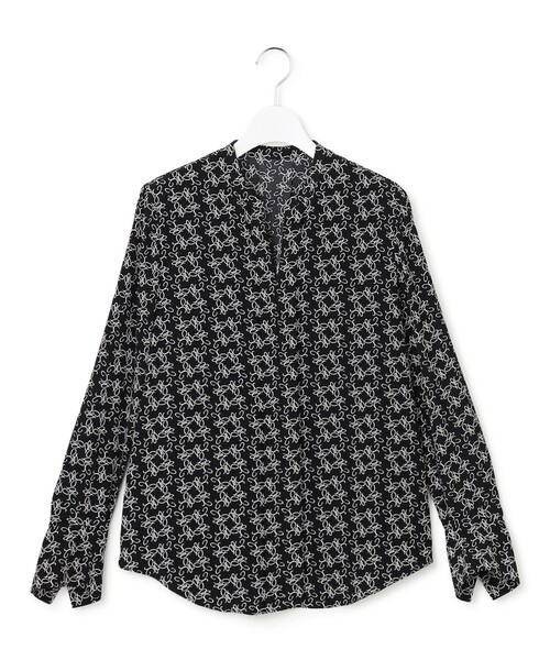 ICB(アイシービー)の「ピーチデシン キーネックブラウス(シャツ/ブラウス・レディース・ベージュ系7/ブラック系7/ダークブラウン系7・42/44/46)」の14枚目の写真
