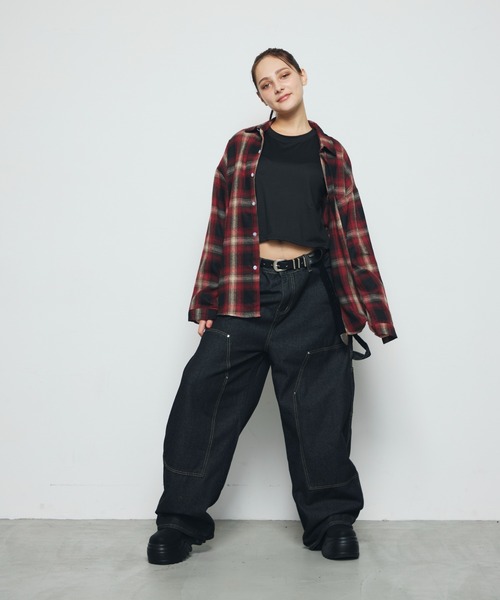 DAZE(デイズ)の「ペインター ワイド デニムパンツ(デニムパンツ・メンズ・ブラック系・SMALL/MEDIUM/LARGE/X-LARGE)」の19枚目の写真