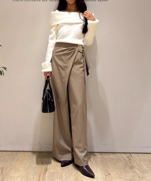 Apuweiser-riche(アプワイザーリッシェ)の「フリルデザインバックルパンツ(その他パンツ・レディース・ブラウン/キャメル・2/1/0)」の3枚目の写真