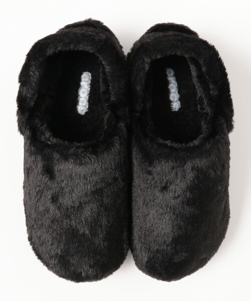 crocs(クロックス)の「【WEB限定】crocs / クラシック アンファーゲッタブル クロッグ(サンダル・レディース・ブラック・6/7)」の4枚目の写真
