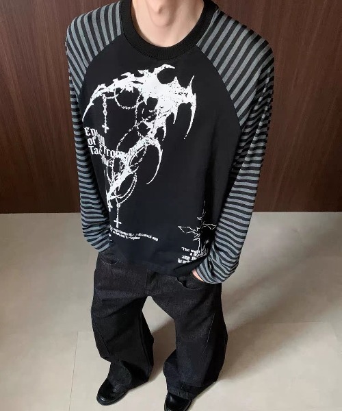 FreeZone（フリーゾーン）の「ゴシックプリント ボーダーラグラン長袖 T シャツ（Tシャツ/カットソー・レディース・ホワイト/ブラック・F）」の22枚目の写真