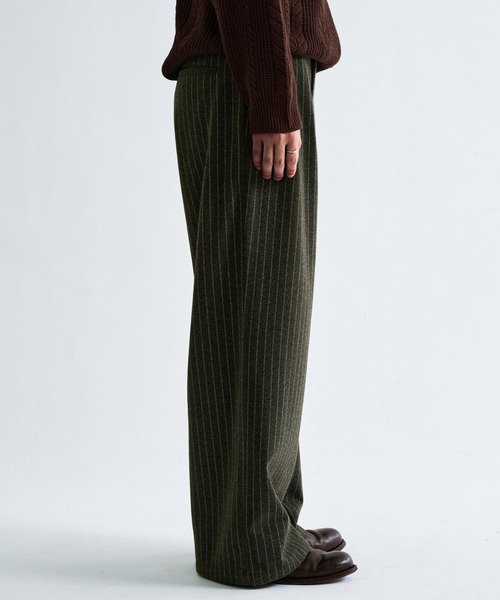 sedacle（セダクル）の「Two Tuck Stripe Wide Slacks  / ツータックストライプワイドスラックス（スラックス・メンズ・ブラウン系その他/グレー・SMALL/MEDIUM/LARGE）」の10枚目の写真
