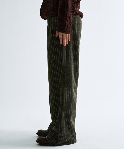 sedacle（セダクル）の「Two Tuck Stripe Wide Slacks  / ツータックストライプワイドスラックス（スラックス・メンズ・ブラウン系その他/グレー・SMALL/MEDIUM/LARGE）」の12枚目の写真