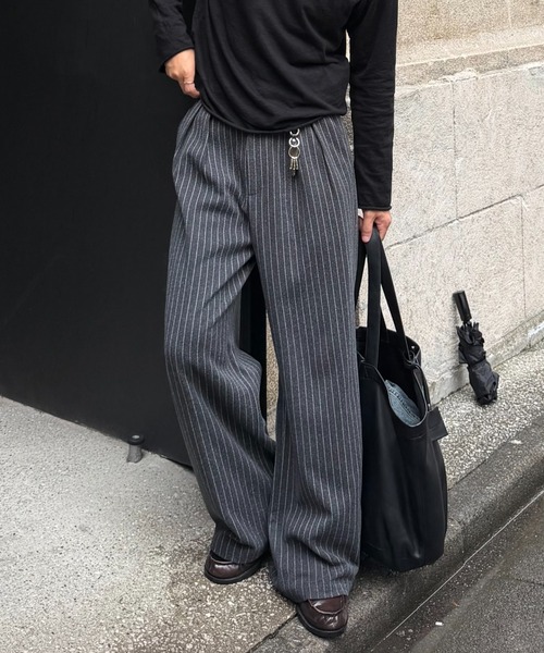 sedacle（セダクル）の「Two Tuck Stripe Wide Slacks  / ツータックストライプワイドスラックス（スラックス・メンズ・ブラウン系その他/グレー・SMALL/MEDIUM/LARGE）」の7枚目の写真