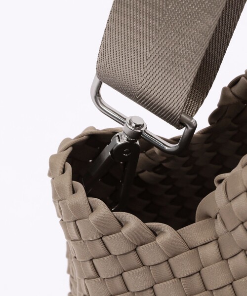 NAGHEDI(ナゲディ)の「NAGHEDI St Barths S Tote(トートバッグ・レディース・ダークブラウン/ベージュ・FREE)」の10枚目の写真