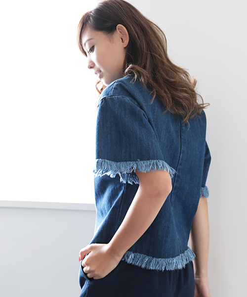 Denime(ドゥニーム)の「DENIM FRINGE TOPS/デニムフリンジトップス(Tシャツ/カットソー・レディース・インディゴブルー/ライトインディゴブルー・FREE)」の4枚目の写真