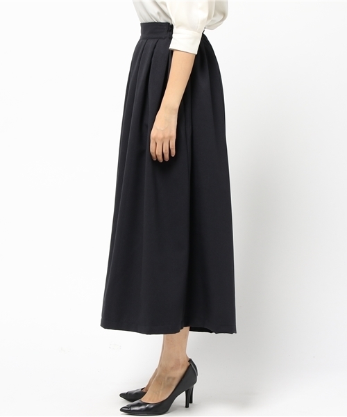 mizuiroind(ミズイロインド)の「mizuiro ind ワイドタックドパンツ(その他パンツ・レディース・ネイビー/カーキ/チャコールグレー・1/2)」の5枚目の写真