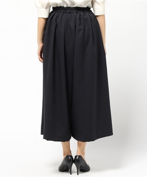 mizuiroind(ミズイロインド)の「mizuiro ind ワイドタックドパンツ(その他パンツ・レディース・ネイビー/カーキ/チャコールグレー・1/2)」の6枚目の写真