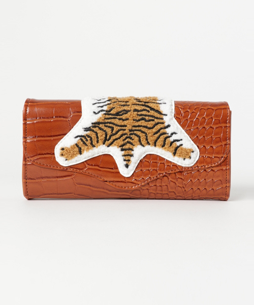 CRUCE anap（クルーセアナップ）の「毛皮のじゅうたんワッペンウォレット（財布・レディース・ブラック/ブラウン/グレー・FREE）」の10枚目の写真