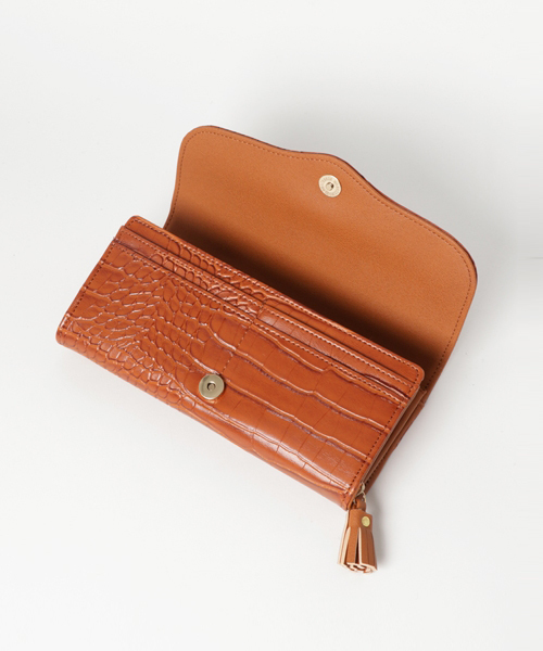 CRUCE anap（クルーセアナップ）の「毛皮のじゅうたんワッペンウォレット（財布・レディース・ブラック/ブラウン/グレー・FREE）」の7枚目の写真