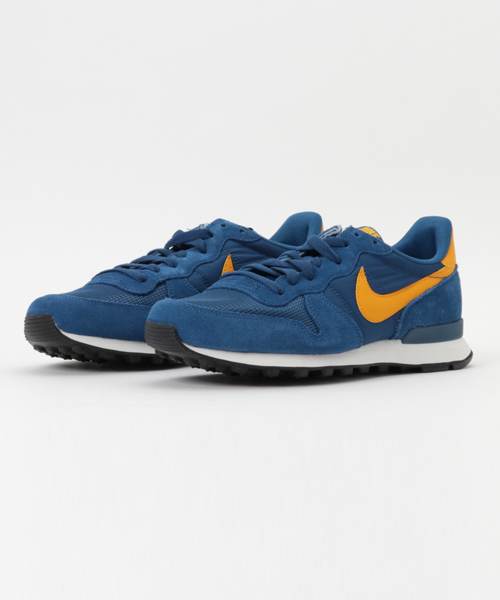 NIKE（ナイキ）の「Nike(ナイキ） INTERNATIONALIST(インターナショナリスト)スニーカー（スニーカー・メンズ・ブラック/ブルー・26.5/28/27.5/26/27）」の2枚目の写真