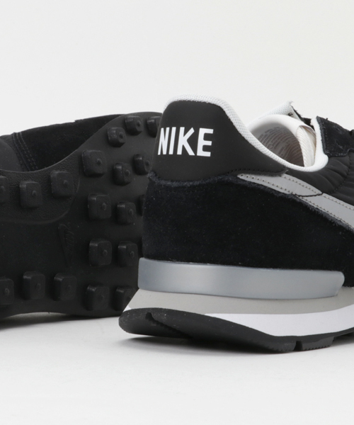 NIKE（ナイキ）の「Nike(ナイキ） INTERNATIONALIST(インターナショナリスト)スニーカー（スニーカー・メンズ・ブラック/ブルー・26.5/28/27.5/26/27）」の6枚目の写真