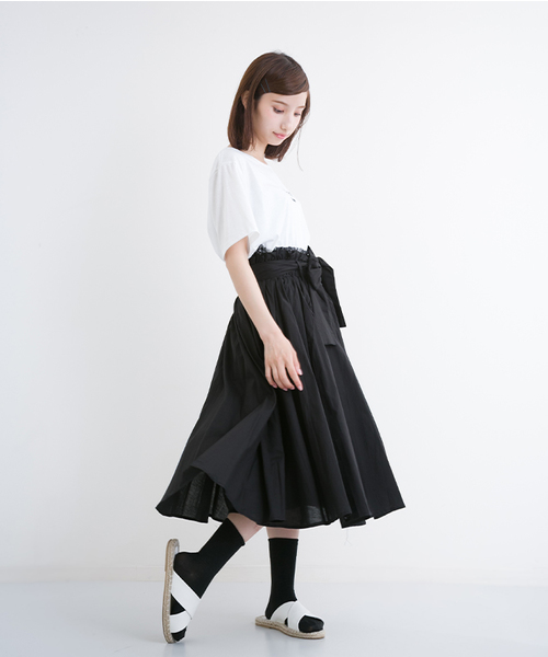MERLOT(メルロー)の「ウエストリボンボリュームフレアスカート633-1527(スカート・レディース・ブラック/ベージュ/オレンジ/ネイビー・FREE)」の20枚目の写真