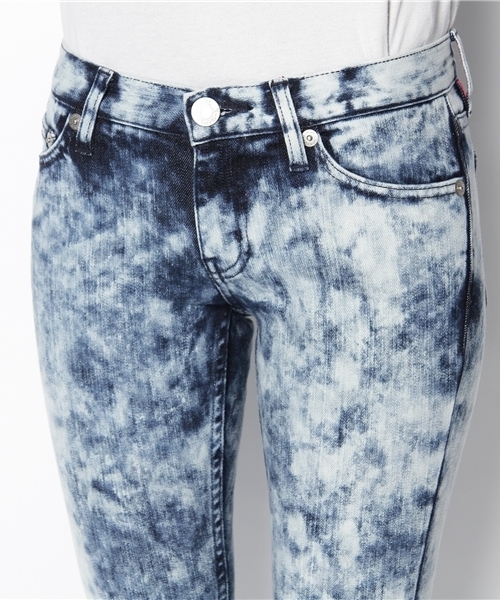 X-girl(エックスガール)の「MICHAEL JEAN(デニムパンツ・レディース・ライトブルー/マルチ・24inch/25inch/26inch/27inch)」の5枚目の写真
