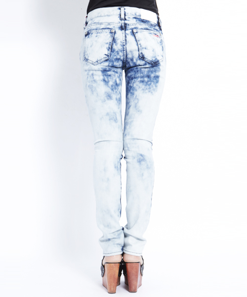 X-girl(エックスガール)の「MICHAEL JEAN(デニムパンツ・レディース・ライトブルー/マルチ・24inch/25inch/26inch/27inch)」の14枚目の写真