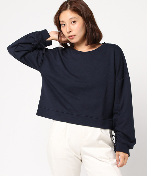 earth music&ecology（アースミュージックアンドエコロジー）の「ドロストスリーブ裏毛プルオーバー（スウェット・レディース・アイボリー/ライトグレー/ネイビー/ピンクベージュ・FREE）」の3枚目の写真