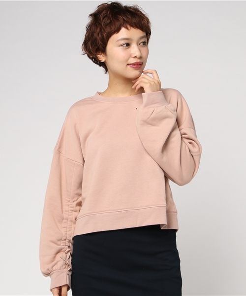 earth music&ecology（アースミュージックアンドエコロジー）の「ドロストスリーブ裏毛プルオーバー（スウェット・レディース・アイボリー/ライトグレー/ネイビー/ピンクベージュ・FREE）」の4枚目の写真