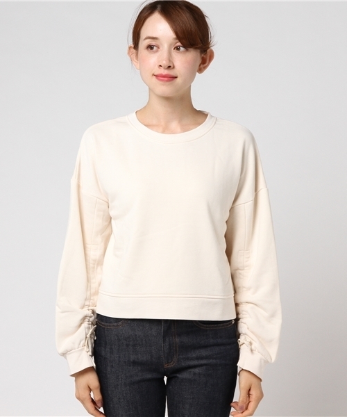 earth music&ecology（アースミュージックアンドエコロジー）の「ドロストスリーブ裏毛プルオーバー（スウェット・レディース・アイボリー/ライトグレー/ネイビー/ピンクベージュ・FREE）」の6枚目の写真