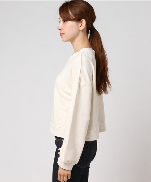 earth music&ecology（アースミュージックアンドエコロジー）の「ドロストスリーブ裏毛プルオーバー（スウェット・レディース・アイボリー/ライトグレー/ネイビー/ピンクベージュ・FREE）」の8枚目の写真