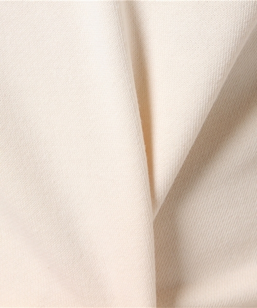 earth music&ecology（アースミュージックアンドエコロジー）の「ドロストスリーブ裏毛プルオーバー（スウェット・レディース・アイボリー/ライトグレー/ネイビー/ピンクベージュ・FREE）」の5枚目の写真