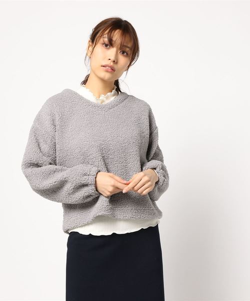 POU DOU DOU（プードゥドゥ）の「ボアトップス×テレコインナーセットアップ（Tシャツ/カットソー・レディース・ベージュ/グレー/カーキ/ピンク・3）」の2枚目の写真