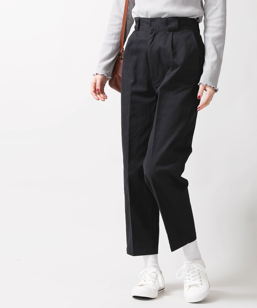 WEGO(ウィゴー)の「WEGO/クロップドセンタープレスチノパンツ(チノパンツ・レディース・ブラック/ベージュ・FREE)」の2枚目の写真