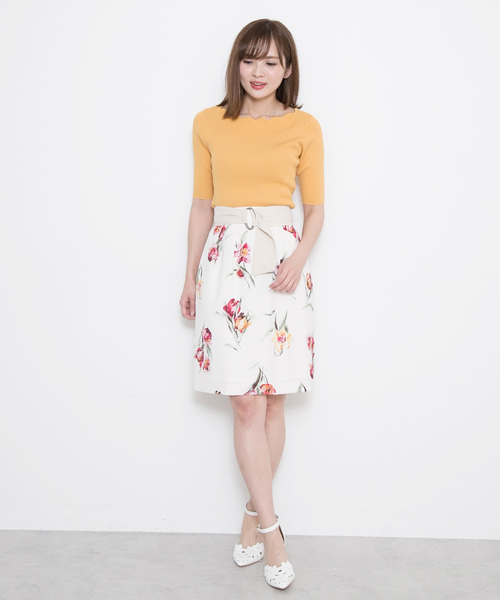 PROPORTION BODY DRESSING（プロポーションボディドレッシング）の「◆スカラップリブ5分袖ニット（ニット/セーター・レディース・ブラック/ホワイト/イエロー系その他/レッド/グリーン・2/3）」の11枚目の写真