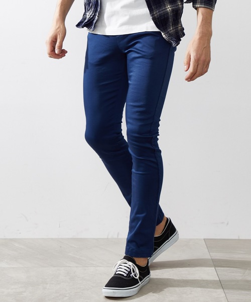 wjk black（ﾀﾞﾌﾞﾙｼﾞｪｲｹｲﾌﾞﾗｯｸ）の「【wjk black】別注ストレッチサテンカーブスキニーパンツ（その他パンツ・メンズ・ブラック/カーキ/ブルー・1/2/3）」の3枚目の写真