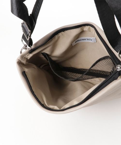 WEGO(ウィゴー)の「WEGO/フェイクレザーサコッシュ(ショルダーバッグ・メンズ・ブラック/グレー・FREE)」の4枚目の写真