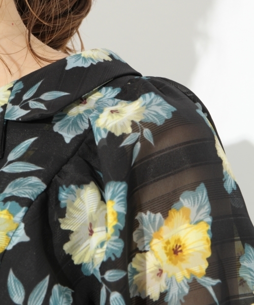 Heather（ヘザー）の「レトロバナカイキンブラウス/SS 801858