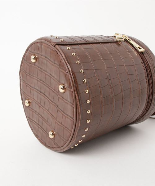 Cheek（チーク）の「スタッズポーチポシェット（ショルダーバッグ・レディース・ブラック/ブラウン・MEDIUM）」の5枚目の写真