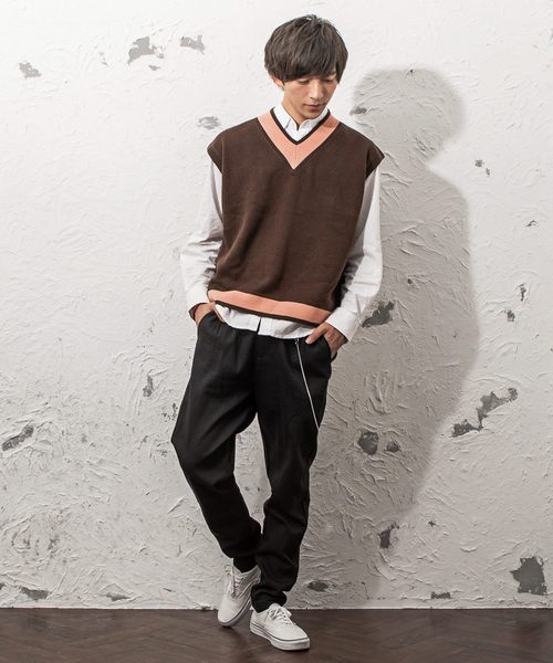 MinoriTY(マイノリティ)の「プレッピーラインチルデンニットベスト(ニット/セーター・メンズ・ホワイト/ブラック/ブラウン/グレー・M/L)」の8枚目の写真