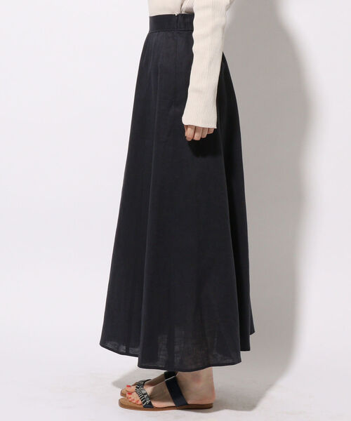 SHIPS(シップス)の「〈手洗い可能〉テレデランリネンスカート◇(スカート・レディース・オリーブ/ネイビー/ロイヤルブルー/イエロー系その他/ブラウン/ピンク・36/38)」の18枚目の写真