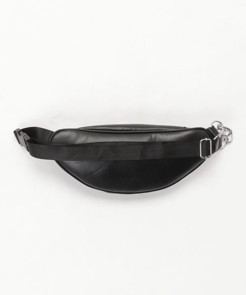 STYLEBLOCK（スタイルブロック）の「チェーン付きボディバッグ（ボディバッグ/ウエストポーチ・レディース・ブラック/レッド/シルバー・FREE）」の6枚目の写真