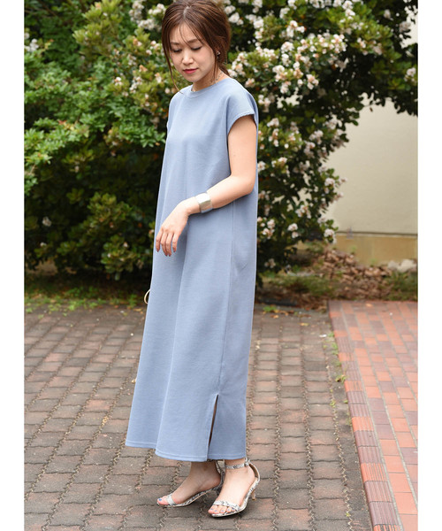 LHELBIE（レルビエ）の「バックボタンワッフルサーマルスリット2wayロングワンピース（ワンピース・レディース・ブラック/ベージュ/サックスブルー/アイボリー・M）」の6枚目の写真