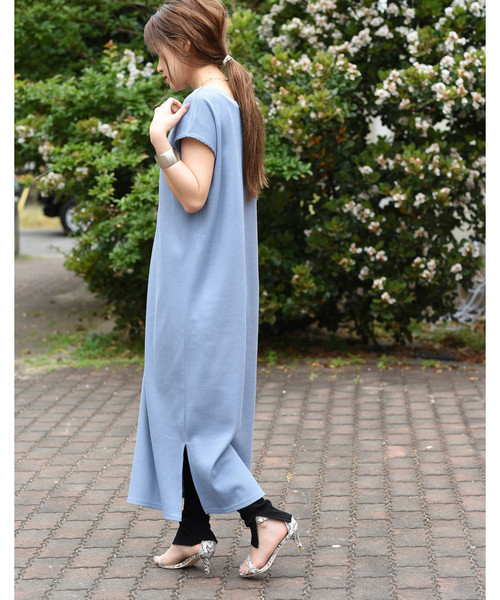 LHELBIE（レルビエ）の「バックボタンワッフルサーマルスリット2wayロングワンピース（ワンピース・レディース・ブラック/ベージュ/サックスブルー/アイボリー・M）」の15枚目の写真