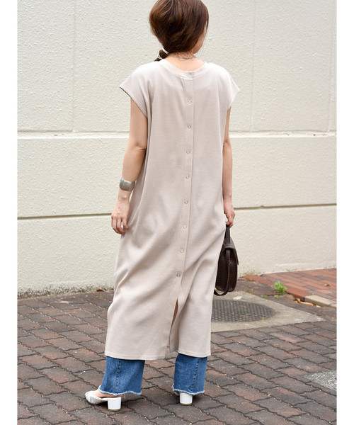 LHELBIE（レルビエ）の「バックボタンワッフルサーマルスリット2wayロングワンピース（ワンピース・レディース・ブラック/ベージュ/サックスブルー/アイボリー・M）」の22枚目の写真