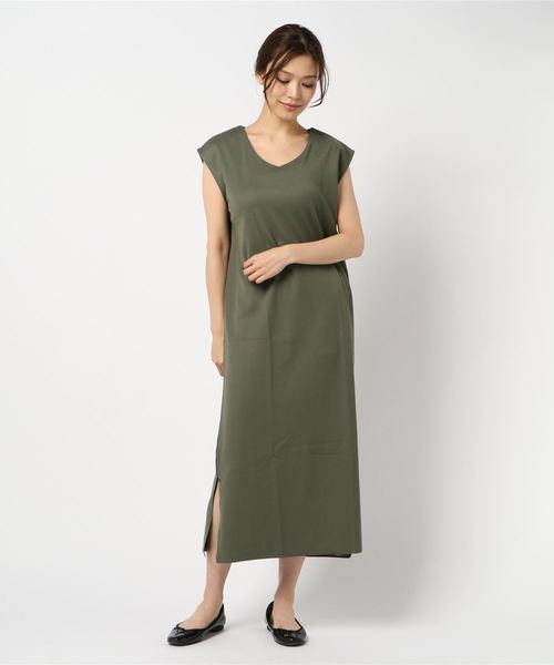 Pierrot（ピエロ）の「フレンチスリーブリブカットソーロングワンピース（ワンピース・レディース・ベージュ系その他/ネイビー/ブラック/カーキ・M/L）」の8枚目の写真