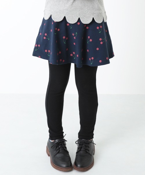 devirock(デビロック)の「プリント10分丈スカッツ(スカート・キッズ・ベージュ/カモフラージュ/ラベンダー/ブラック系その他/グレー系その他/ブルー系その他/キャメル/グレー系その他2/グレー系その他3/ドット/ブラック系その他2/ブルー系その他2/ブラック系その他3/ブラック系その他4/スモークピンク/ブルー系その他3/ブルー系その他4/スミクロ/ホワイト系その他/モカ/ブラック系その他5/ブラック系その他6/ホワイト系その他2/ブルー系その他5・80cm/90cm/95cm/110cm/100cm/120cm/130cm/140cm/150cm/160cm)」の19枚目の写真