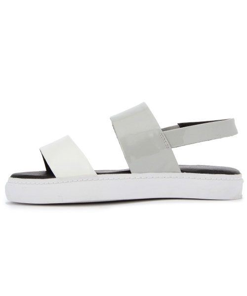 BEAUTY&YOUTH UNITED ARROWS（ビューティーアンドユースユナイテッドアローズ）の「BYMC Jeffrey Campbell バックストラップサンダル ◆（サンダル・レディース・ホワイト/ブラック・38/37/36）」の4枚目の写真