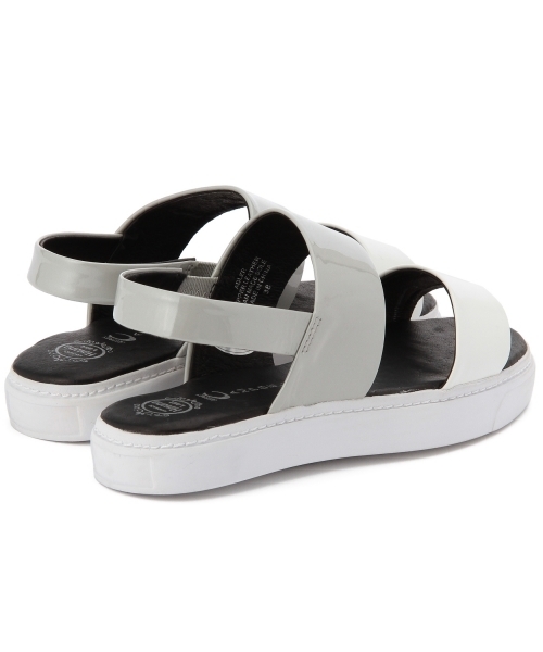 BEAUTY&YOUTH UNITED ARROWS（ビューティーアンドユースユナイテッドアローズ）の「BYMC Jeffrey Campbell バックストラップサンダル ◆（サンダル・レディース・ホワイト/ブラック・38/37/36）」の6枚目の写真