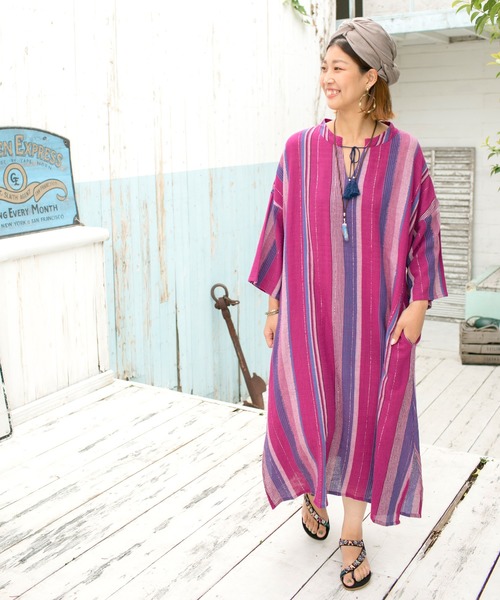 チャイハネ(チャイハネ)の「【チャイハネ】ビジュートングサンダル(サンダル・レディース・ブラック/レッド/ターコイズブルー・MEDIUM/LARGE)」の14枚目の写真