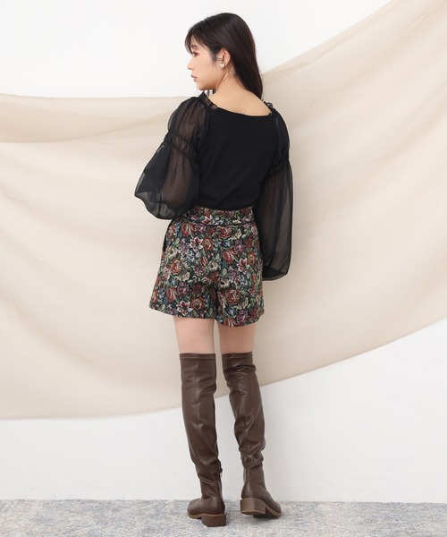 one after another NICE CLAUP（ワンアフターアナザーナイスクラップ）の「袖ドットチュールテレコトップス（Tシャツ/カットソー・レディース・ライトブラウン/オフホワイト/ブラック/ライトグレー・FREE）」の6枚目の写真