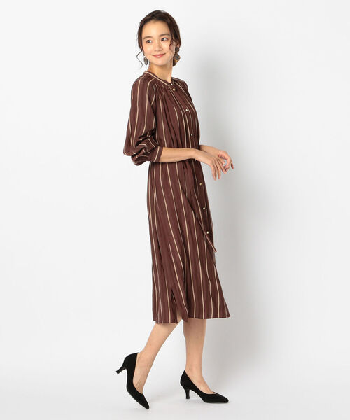 NOLLEY’S Sophi（ノーリーズソフィ）の「前後2wayストライプワンピース（シャツワンピース・レディース・ブラウン系その他3/ブルー系その他3・38/36）」の14枚目の写真