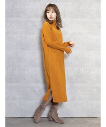 タートルネックストレートワンピース