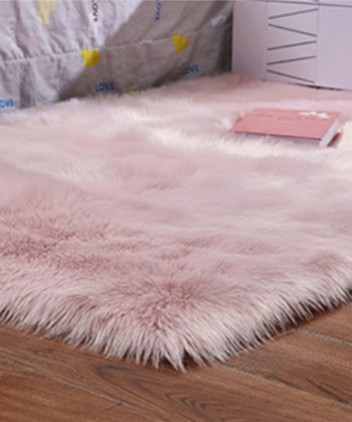 aimoha（アイモハ）の「ファーラグマット（ラグ/マット・レディース・ホワイト/ピンク/キャメル/ホワイト系その他/ピンク系その他・FREE）」の12枚目の写真