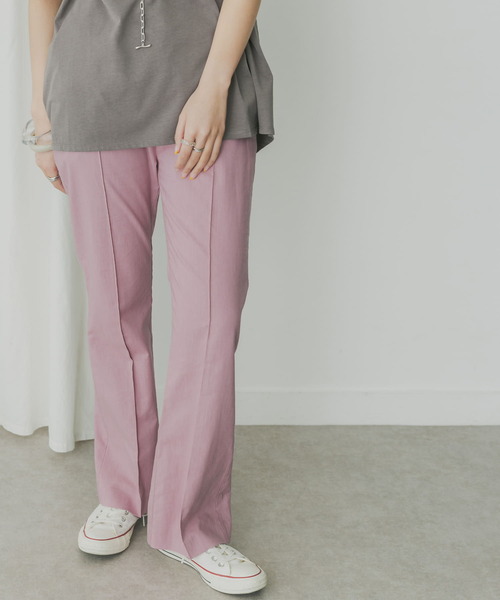 KBF+（ケービーエフプラス）の「KBF+　バックスリットセミフレアパンツ（その他パンツ・レディース・ブルー/ピンク/ライトベージュ・36/38）」の4枚目の写真