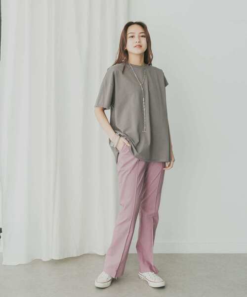 KBF+（ケービーエフプラス）の「KBF+　バックスリットセミフレアパンツ（その他パンツ・レディース・ブルー/ピンク/ライトベージュ・36/38）」の7枚目の写真