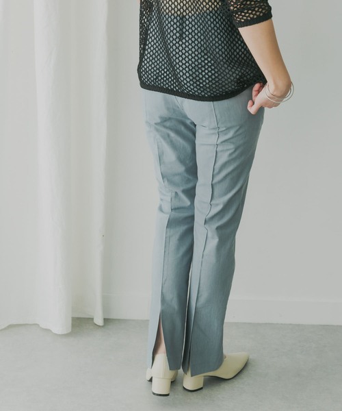 KBF+（ケービーエフプラス）の「KBF+　バックスリットセミフレアパンツ（その他パンツ・レディース・ブルー/ピンク/ライトベージュ・36/38）」の9枚目の写真