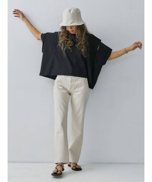 Ungrid（アングリッド）の「スリーブスリットデザインTee（Tシャツ/カットソー・レディース・ブラック/オフホワイト/モカ・FREE）」の13枚目の写真